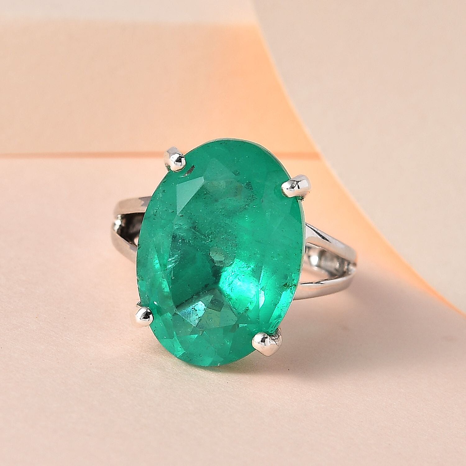 Emeraldine Triplet Quartz 11.00 ctw Ring in Platinum Over Sterling Silver (Size 5.5)