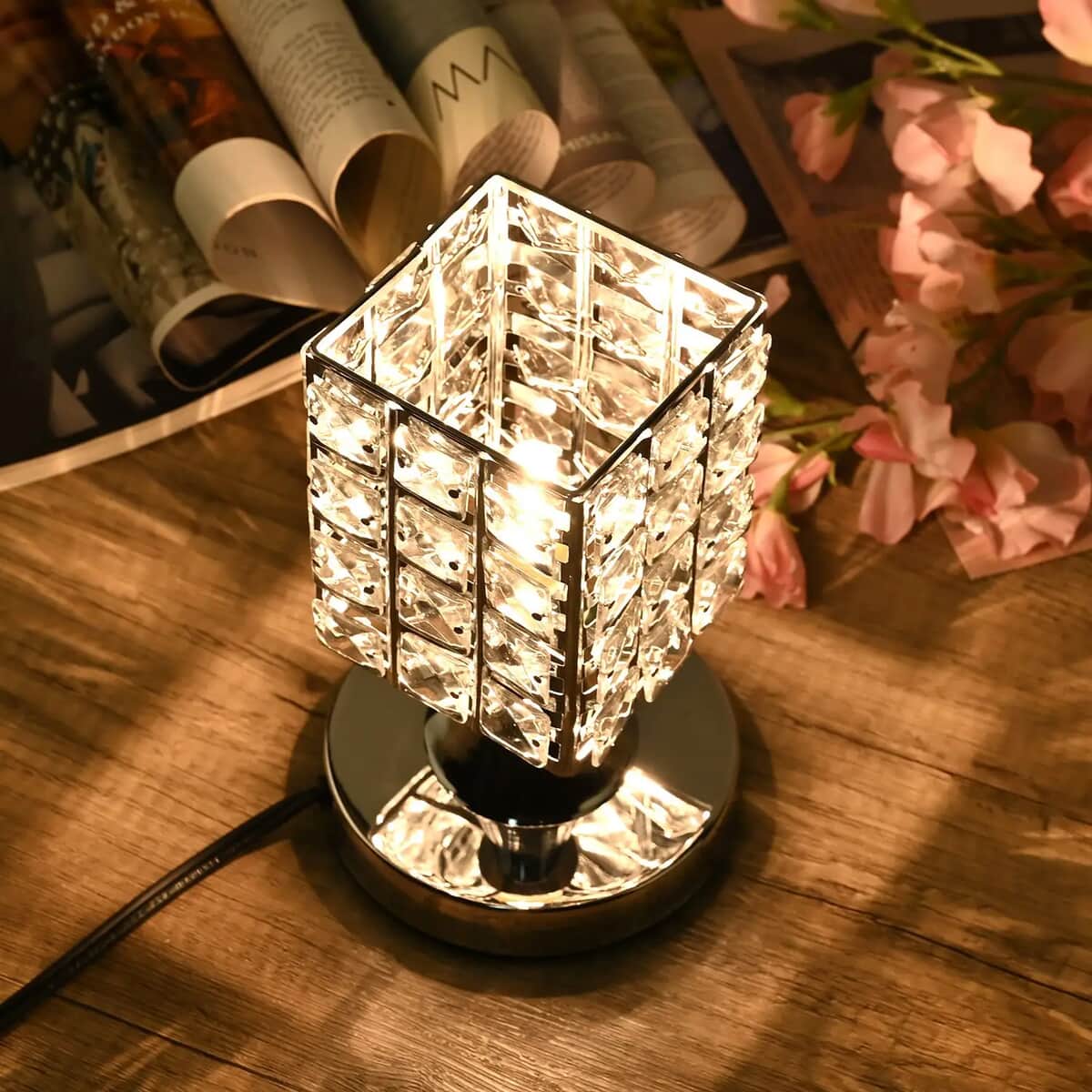 Homesmart Silver Color Fancy Shape Crystal Lamp with Bulb and Touch Control image number 1