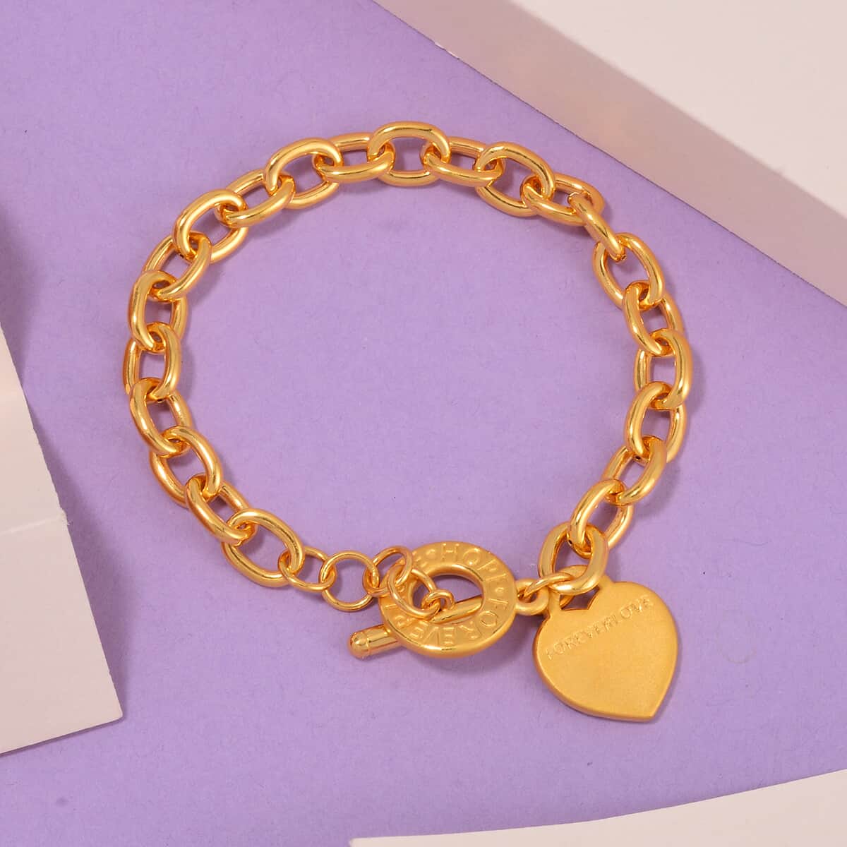 24K Yellow Gold Electroform Curb Chain Bracelet with Heart Charm (7.25 In) 8.90 Grams image number 1