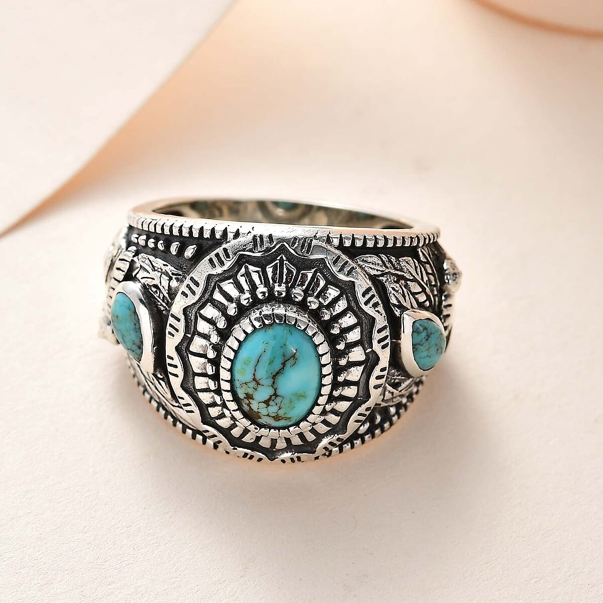 Artisan Crafted Blue Moon Turquoise Leaves Ring in Sterling Silver (Size 7.0) 1.60 ctw image number 1