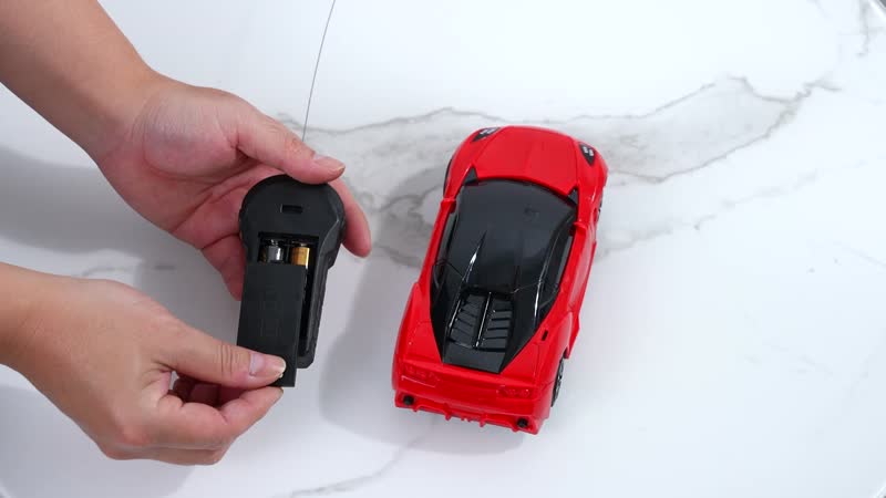 Set of 2 Red Channel Car with 3D Lights (3xAA for Car, 2xAA for Controller Battery Not Included)