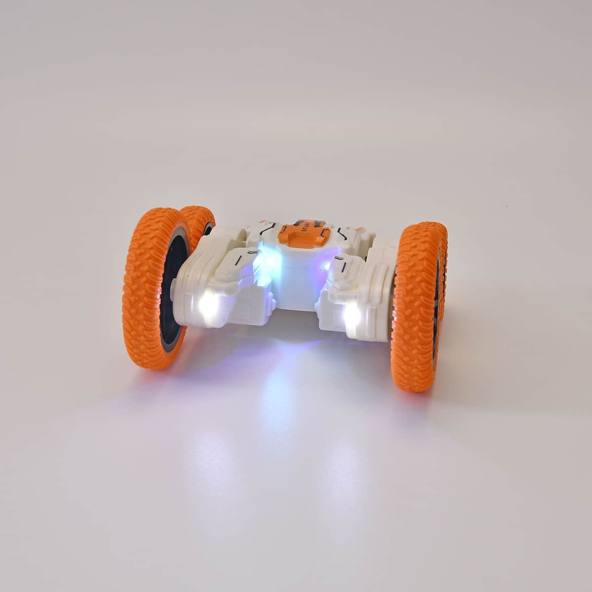 6 Channels Remote Control Swing Arm Stunt Car with Lights and Music (2xAA Not Included) image number 2