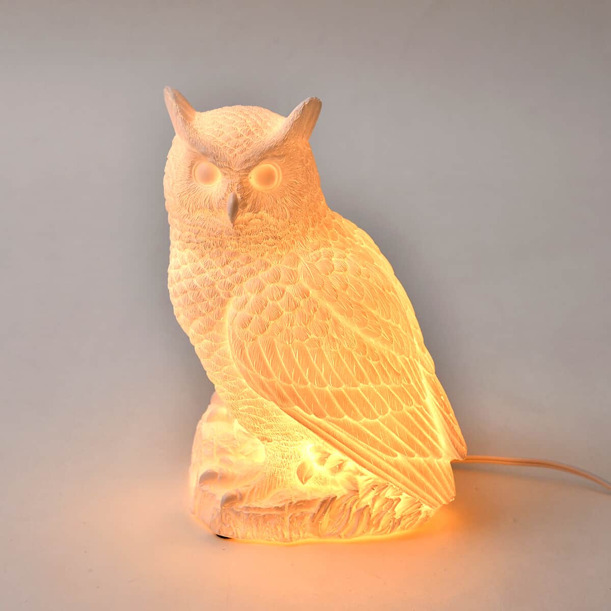 Polyresin Owl Shape Lamp image number 0