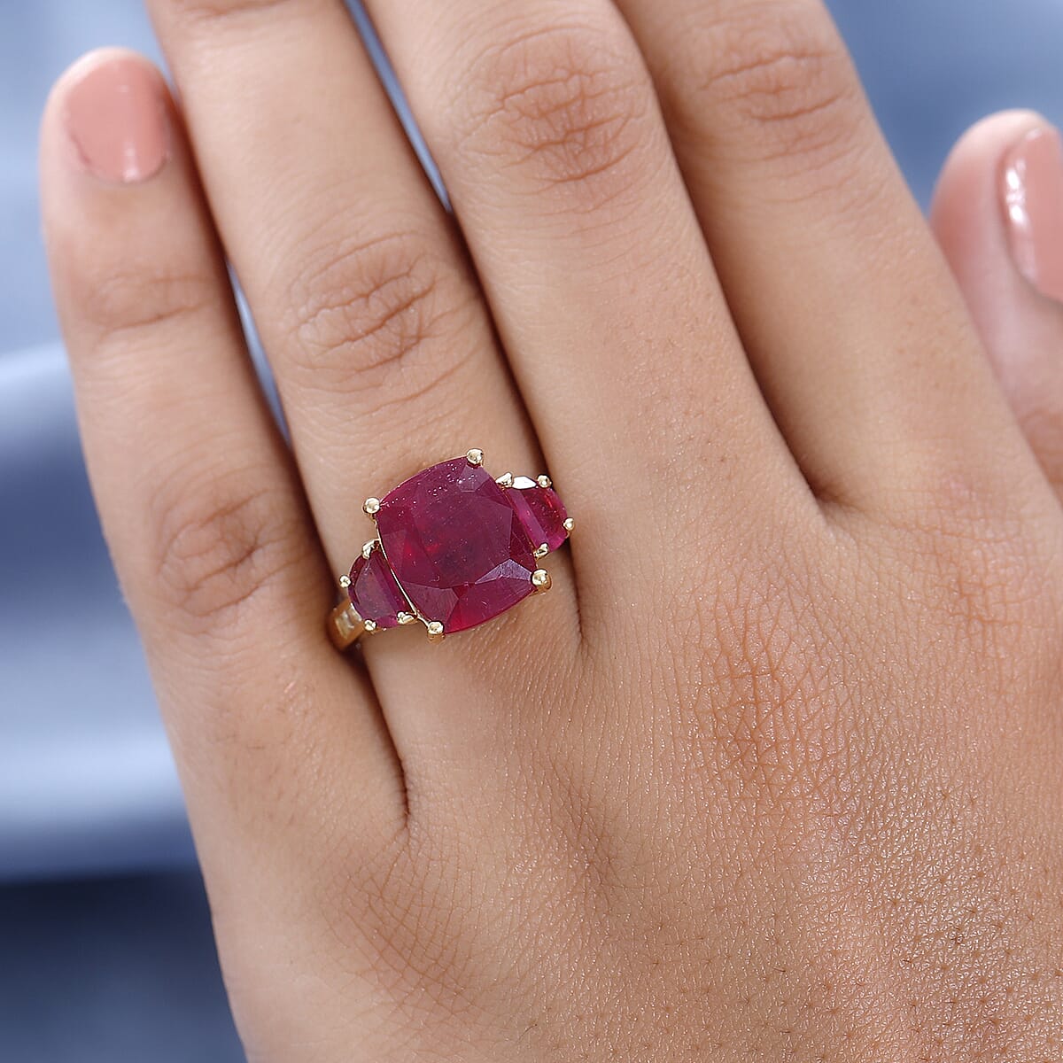 Niassa Ruby (FF) and White Topaz Ring in Vermeil Yellow Gold Over Sterling Silver (Size 7.0) 10.00 ctw image number 2