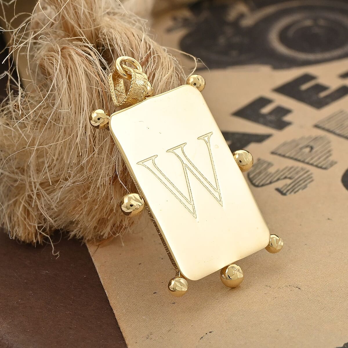 Italian 10K Yellow Gold Initial W Engravable Pendant image number 1