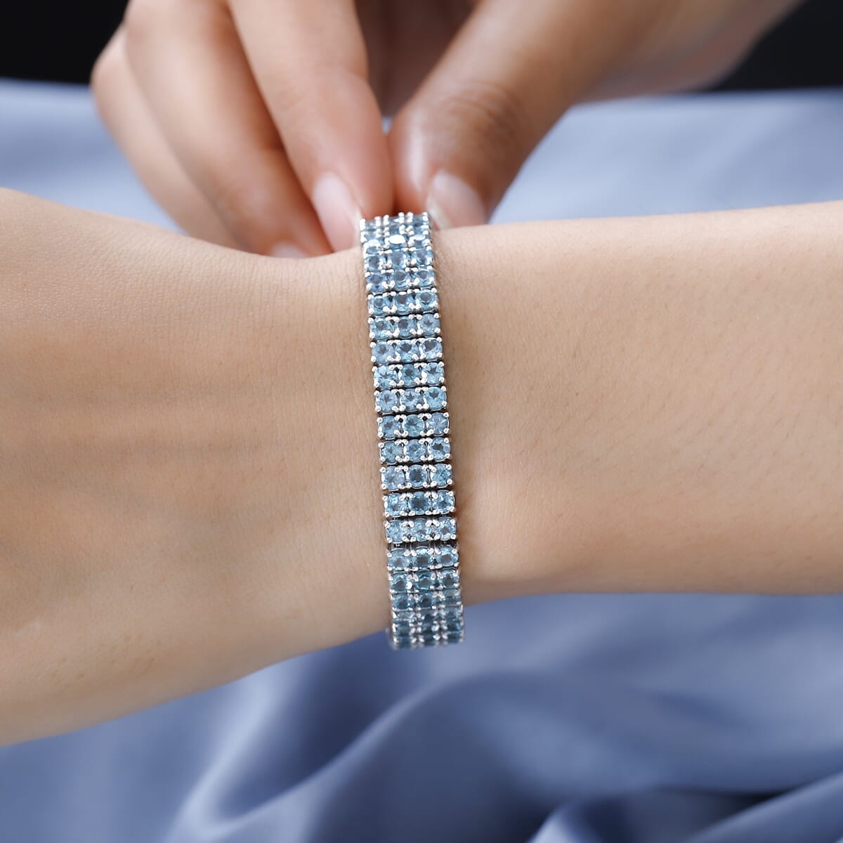 Tanzanian Natural Green Apatite 3 Row Tennis Bracelet in Platinum Over Sterling Silver (6.50 In) 18.30 ctw image number 2