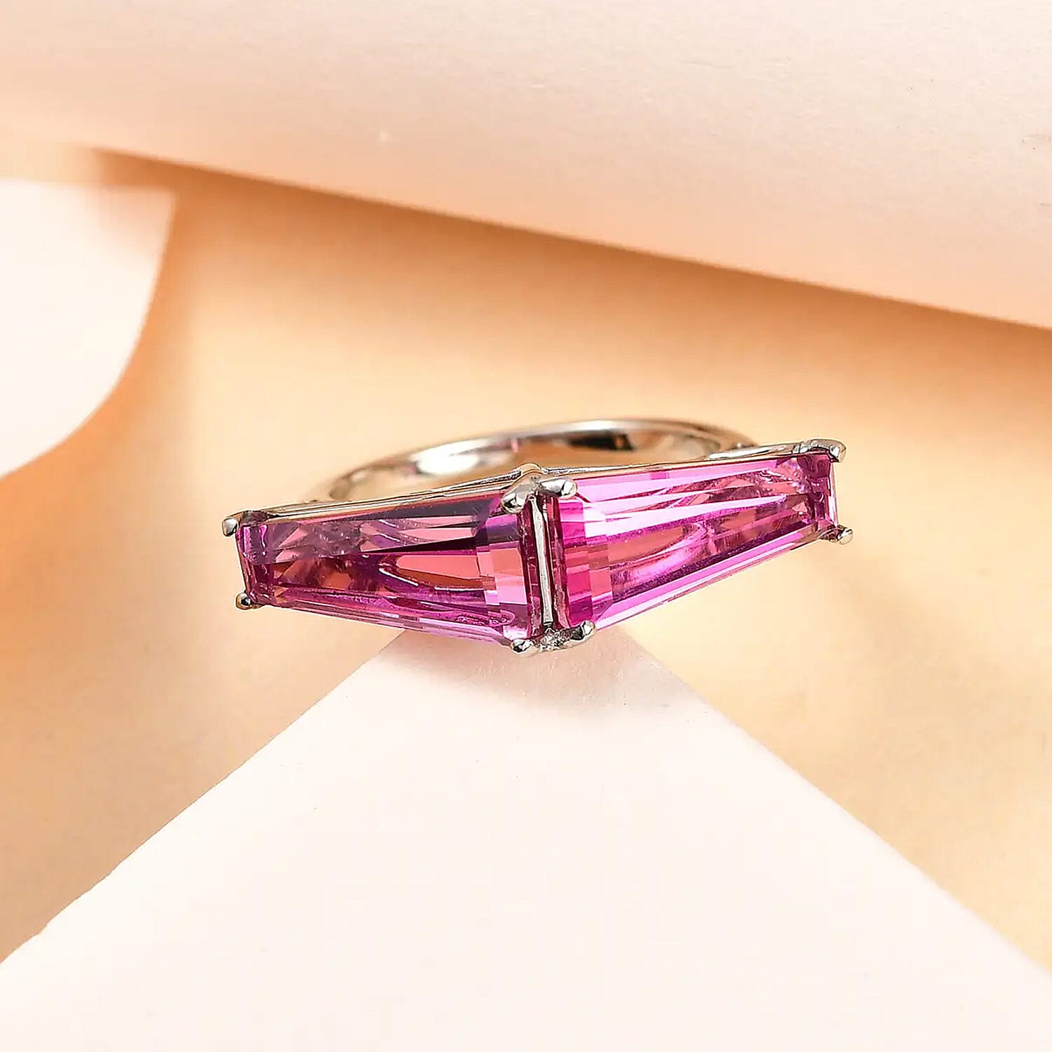 Radiant Orchid Quartz (Triplet) Ring in Platinum Over Sterling Silver (Size 10.0) 6.25 ctw