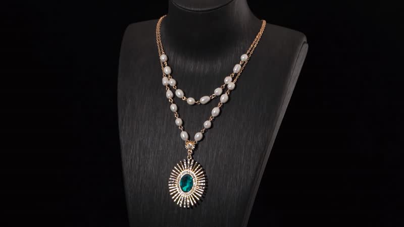 Simulated Blue Topaz, Freshwater Pearl and Austrian Crystal Floral Necklace 20 Inches in Goldtone