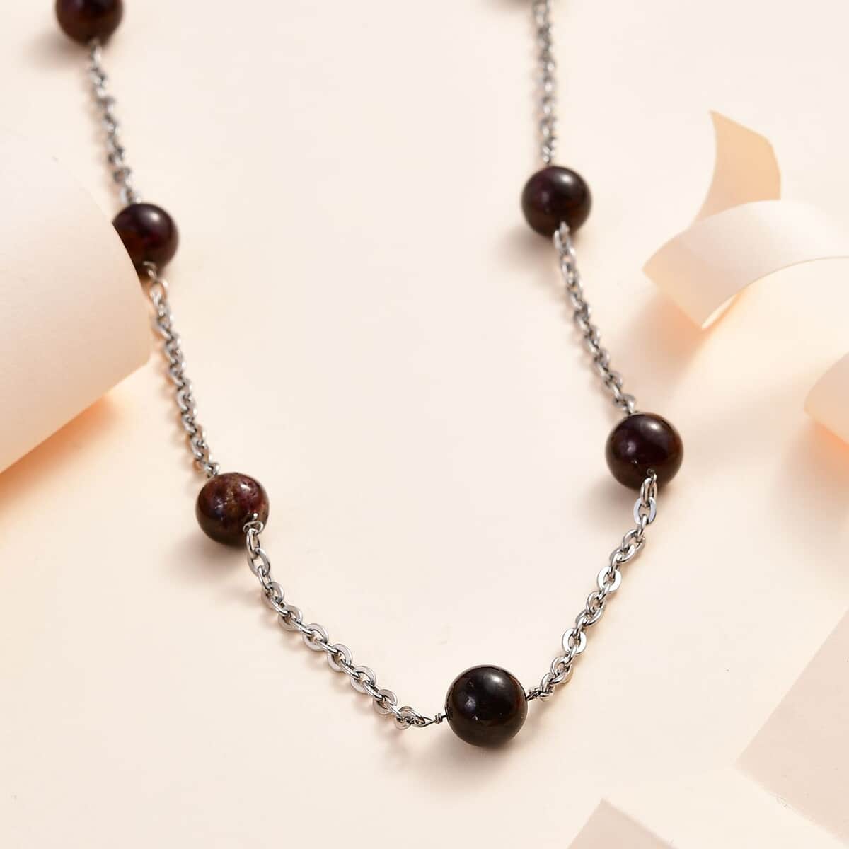 Orissa Rhodolite Garnet Station Necklace 24-26 Inches in Stainless Steel 77.00 ctw image number 1