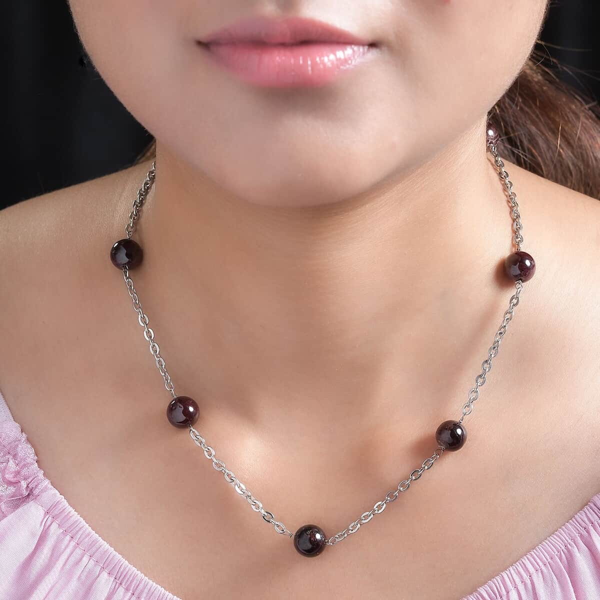 Orissa Rhodolite Garnet Station Necklace 24-26 Inches in Stainless Steel 77.00 ctw image number 2