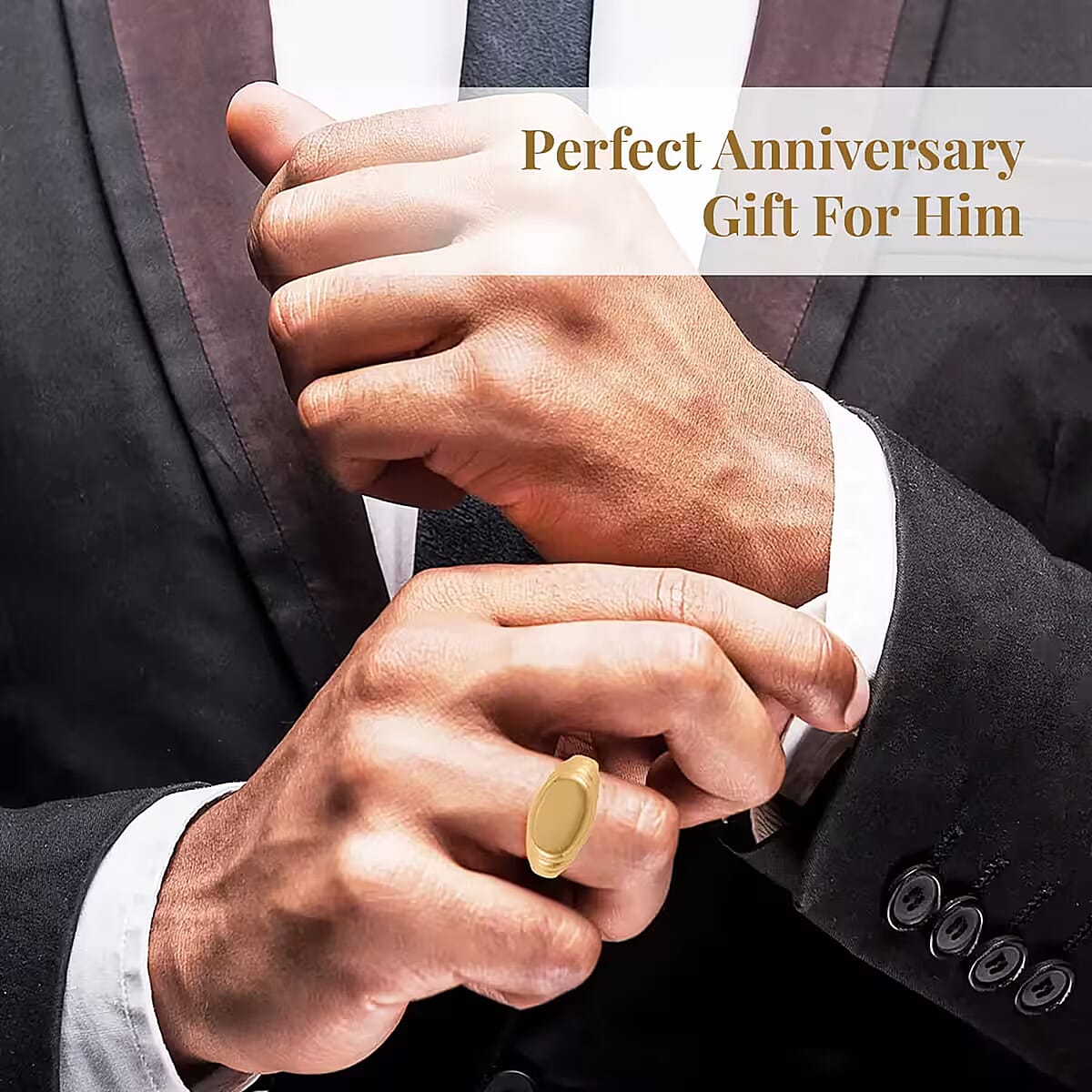 Men's Signet Ring in ION Plated YG Stainless Steel (Size 13.0) image number 4