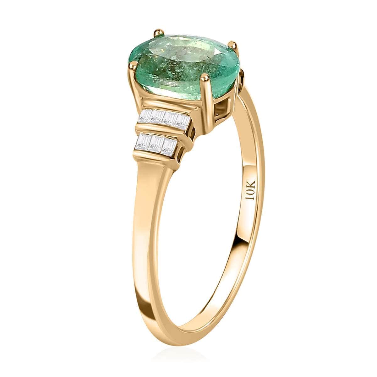 Luxoro 10K Yellow Gold Premium Boyaca Colombian Emerald and G-H I2 Diamond Ring (Size 8.0) 1.30 ctw image number 3