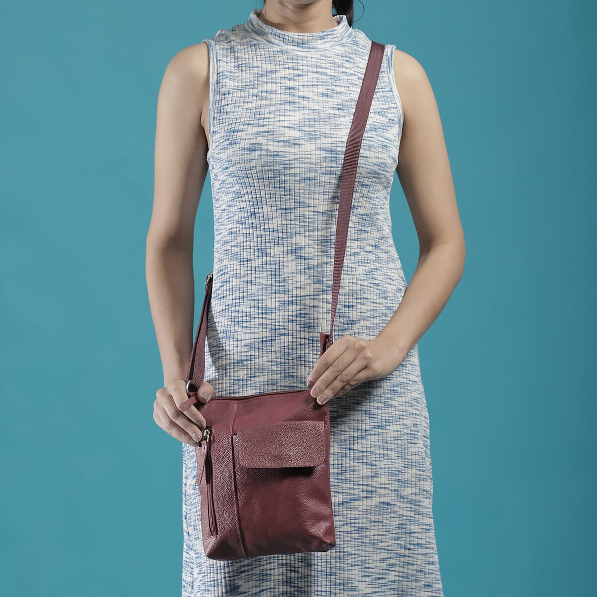 Magenta Genuine Leather Crossbody Bag image number 2