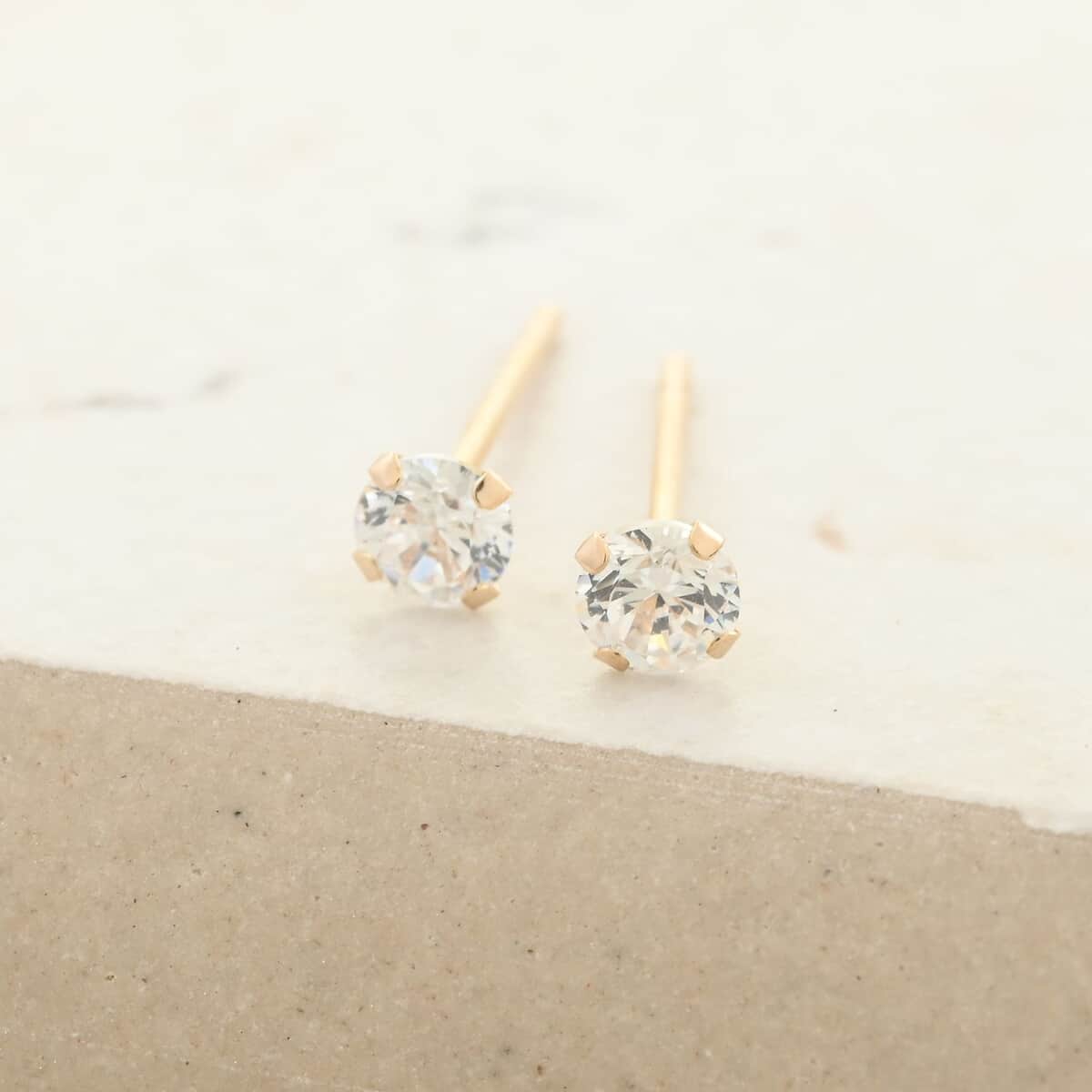 10K Yellow Gold Small Diamond Stud