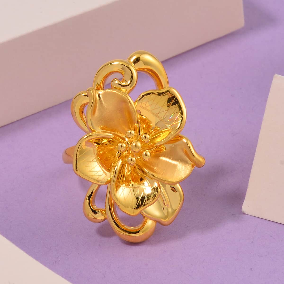 24K Yellow Gold Electroform Peony Floral Ring (Size 10.0) 2.75 Grams image number 1