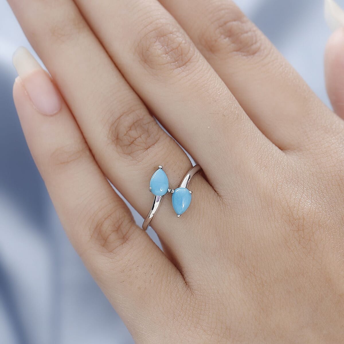 Sleeping Beauty Turquoise 0.85 ctw Bypass Ring in Platinum Over Sterling Silver (Size 9.0) image number 2