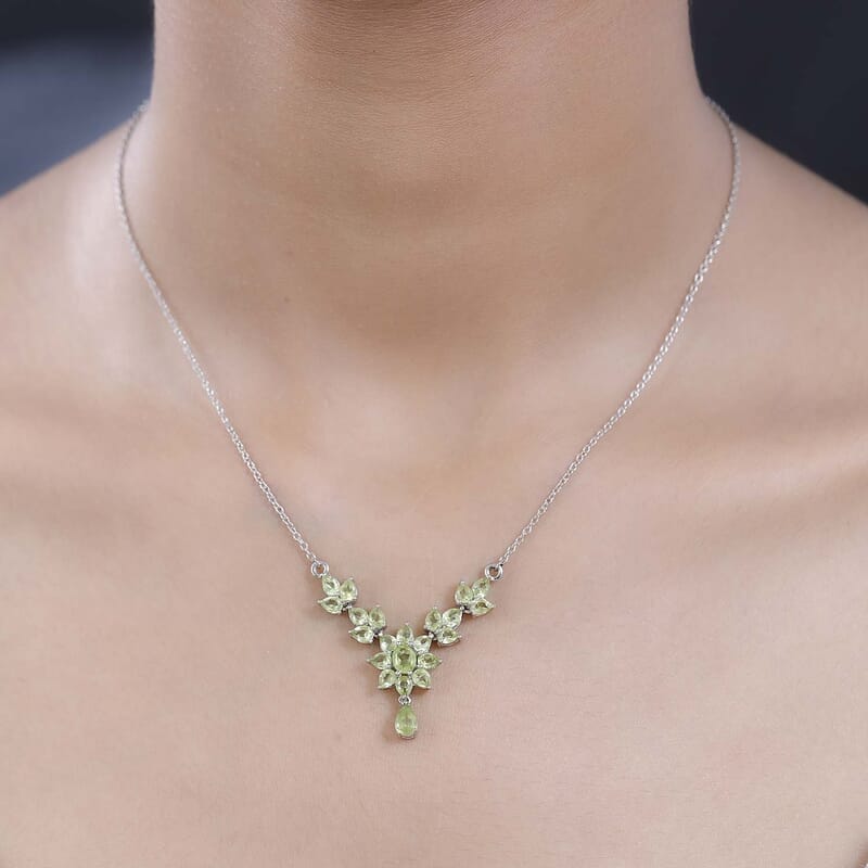Premium Peridot Floral Necklace 18 Inches in Platinum Over Sterling Silver 4.15 ctw