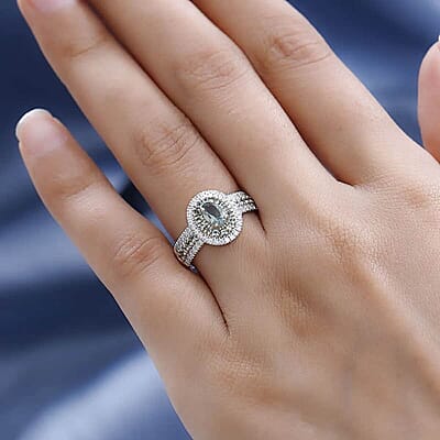 Luxoro AAA Narsipatnam Alexandrite Double Halo Ring, Moissanite Accent Ring, AAA Narsipatnam Alexandrite Ring, 10K Yellow Gold Ring, 1.50 ctw