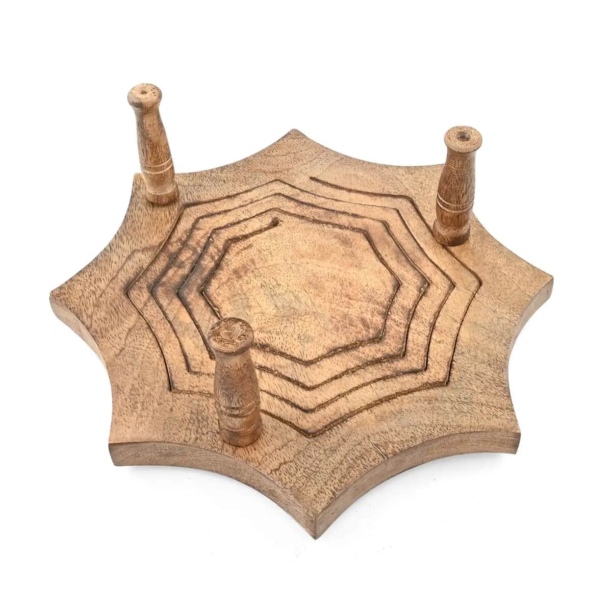 Octagon Shape Hand Carved Mango Wood Spring Tray with Small Legs image number 5