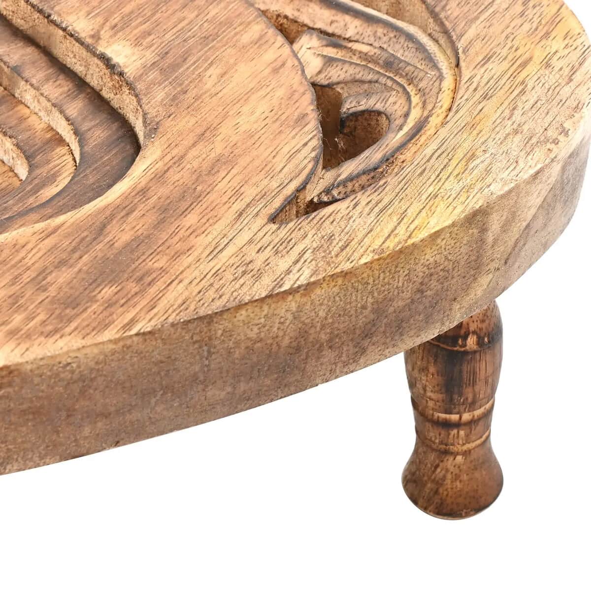 Apple Shape Hand Carved Mango Wood Spring Tray with Small Legs (10"x8") image number 6