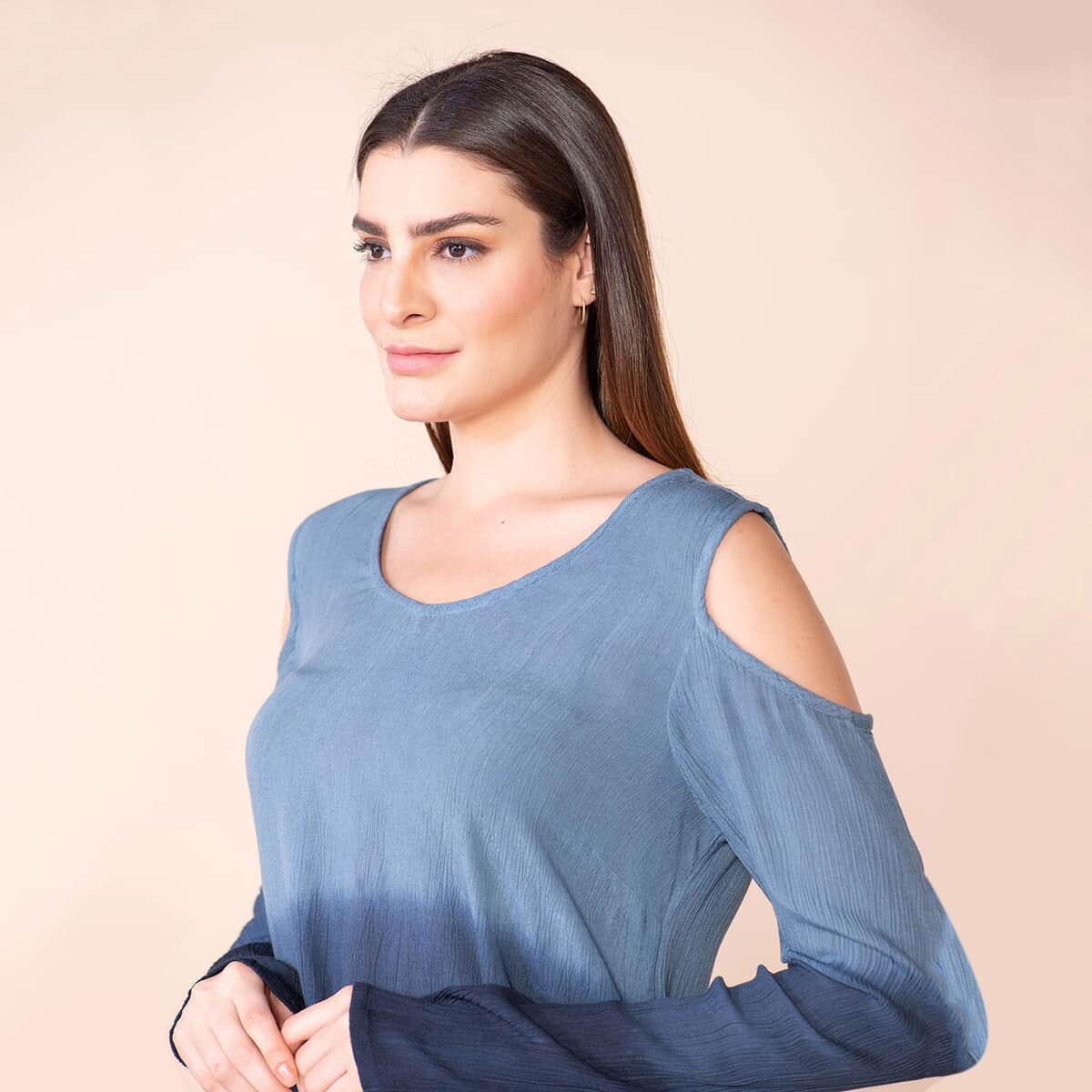 Tamsy Navy Blue Rayon Crepe Ombre Top - L image number 5