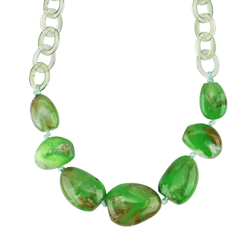 Green Color Resin Necklace 20.5-22 Inches in Goldtone