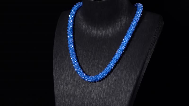 White Magic Color Glass Beaded Necklace 20-22 Inches in Silvertone