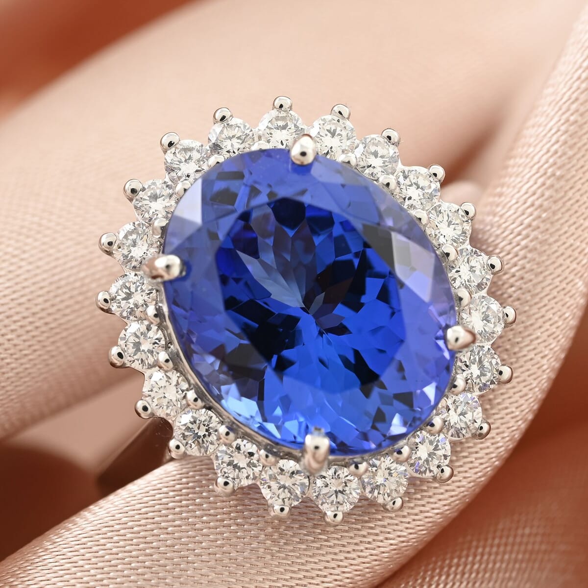 Certified & Appraised Rhapsody 950 Platinum AAAA Tanzanite and E-F VS Diamond Sunburst Ring (Size 8.0) 6.90 Grams 5.75 ctw image number 1