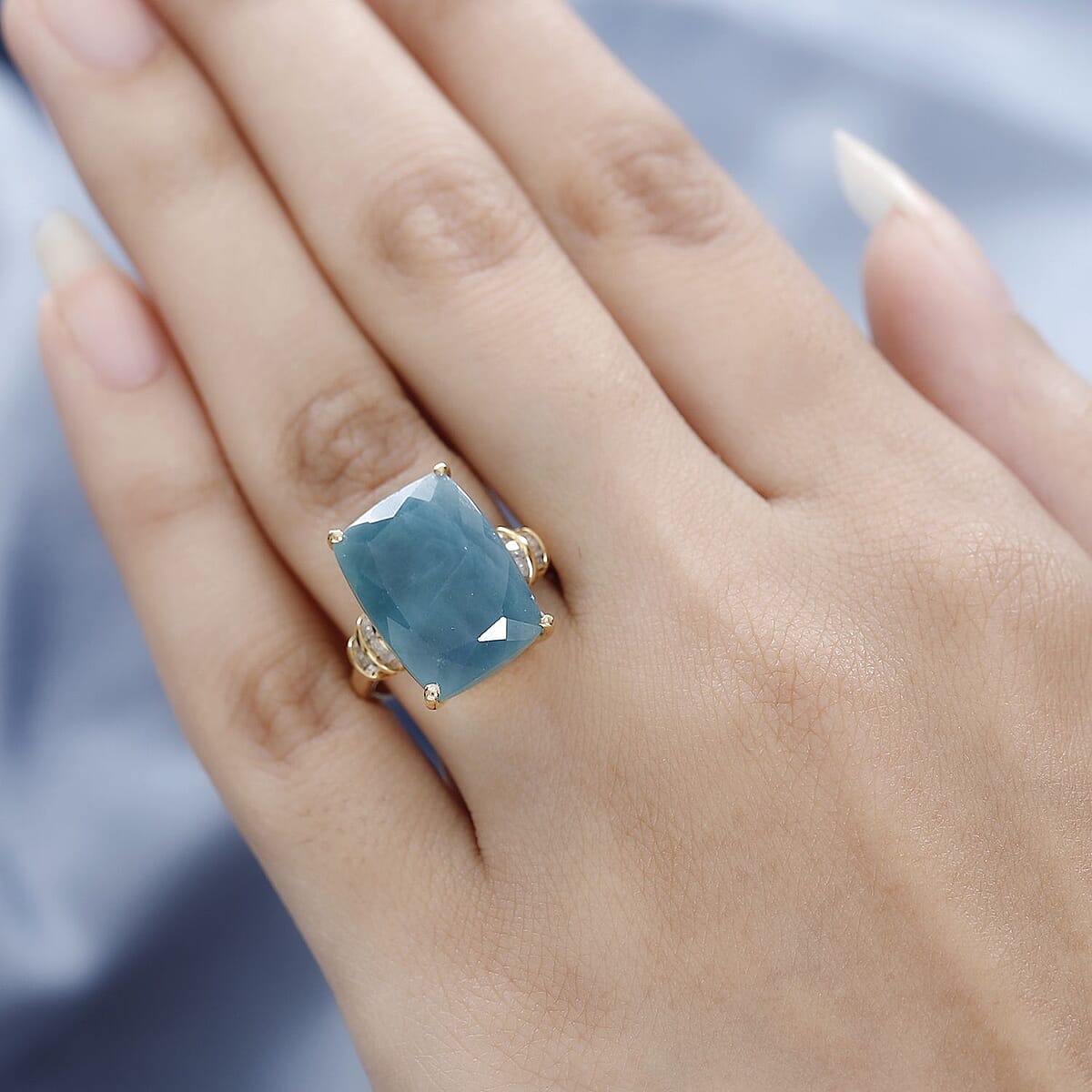 Premium Grandidierite and Diamond Ring in Vermeil Yellow Gold Over Sterling Silver (Size 6.0) 12.50 ctw image number 2