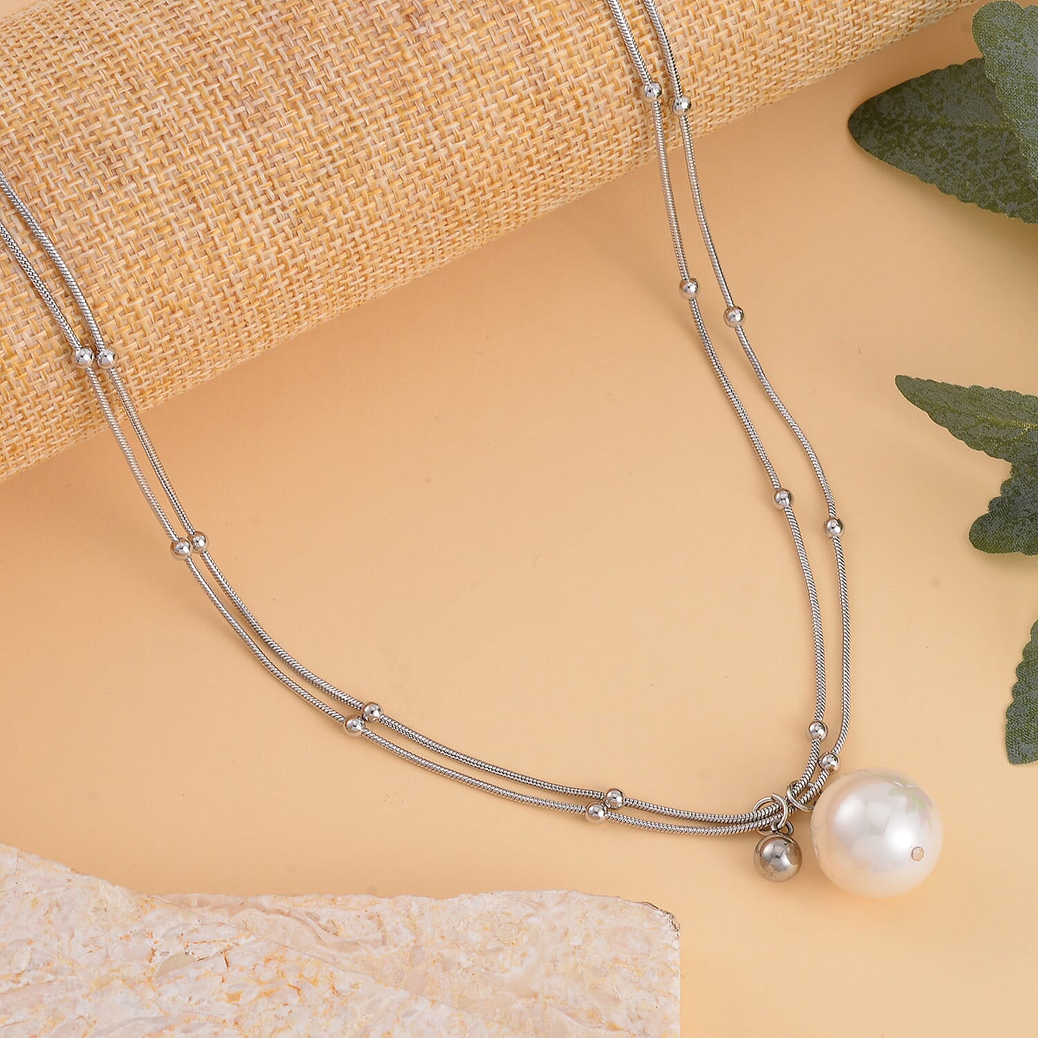 White Shell Pearl Pendant Necklace 20-22 Inches in Silvertone