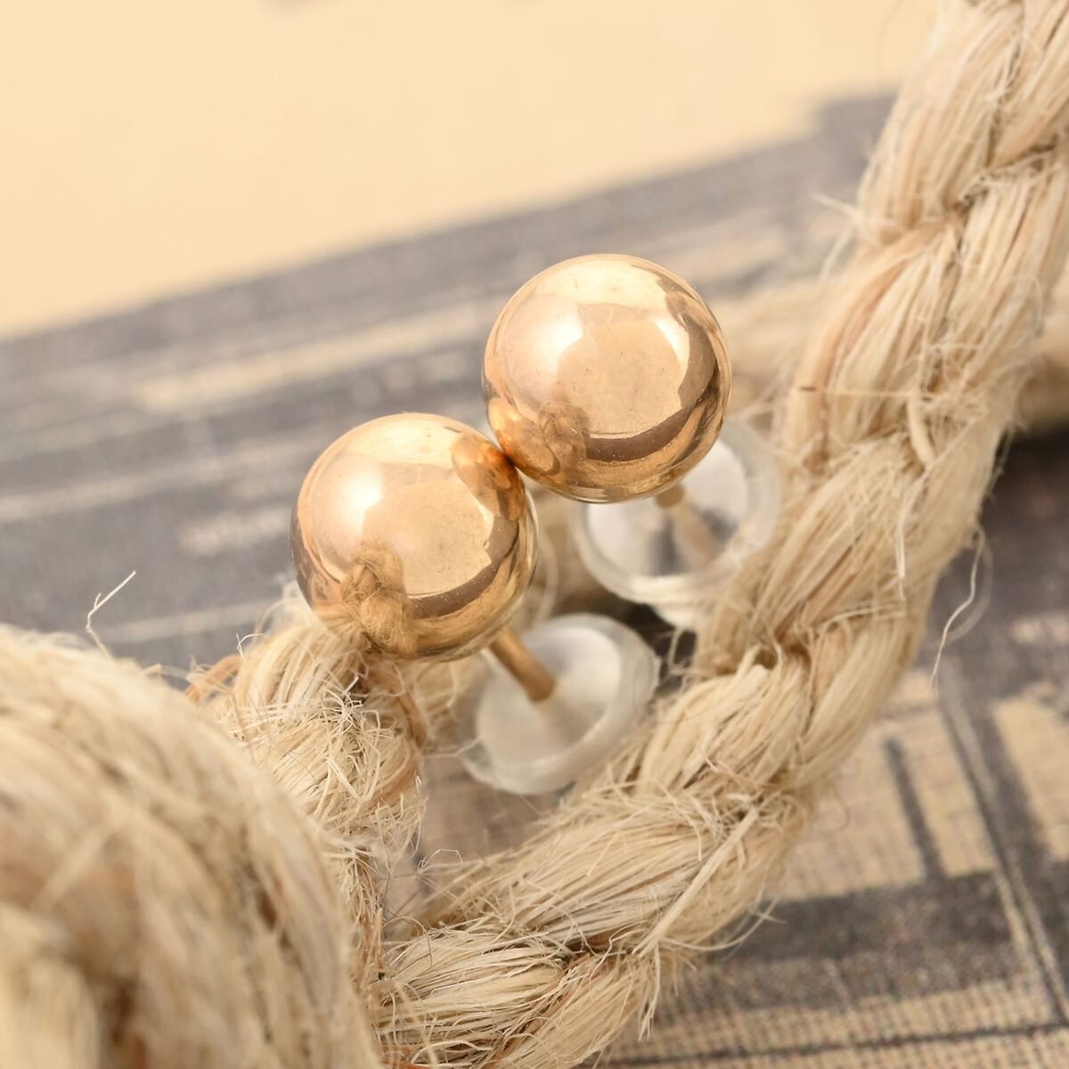 10K Yellow Gold 5mm Stud Earrings 0.12 Grams image number 1