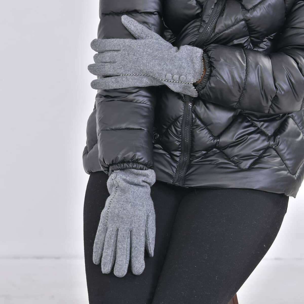 Gray 70% Cashmere Wool and 30% Polyster Gloves with Touch Screen Function (9"x3.93") image number 2