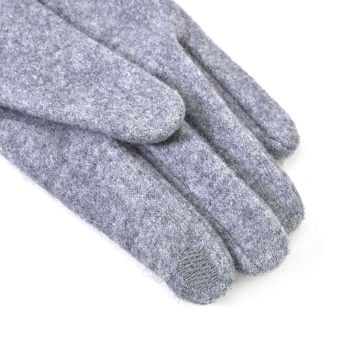 Gray 70% Cashmere Wool and 30% Polyster Gloves with Touch Screen Function image number 4