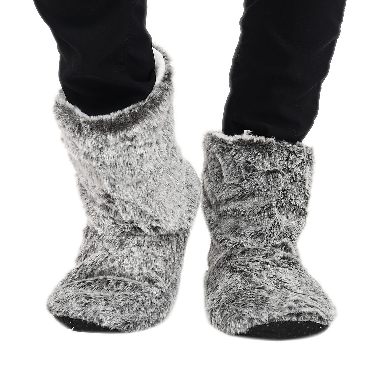 Homesmart Grey Faux Fur Sherpa Bootie Set of 2 Slippers (Women's Size 5-10)