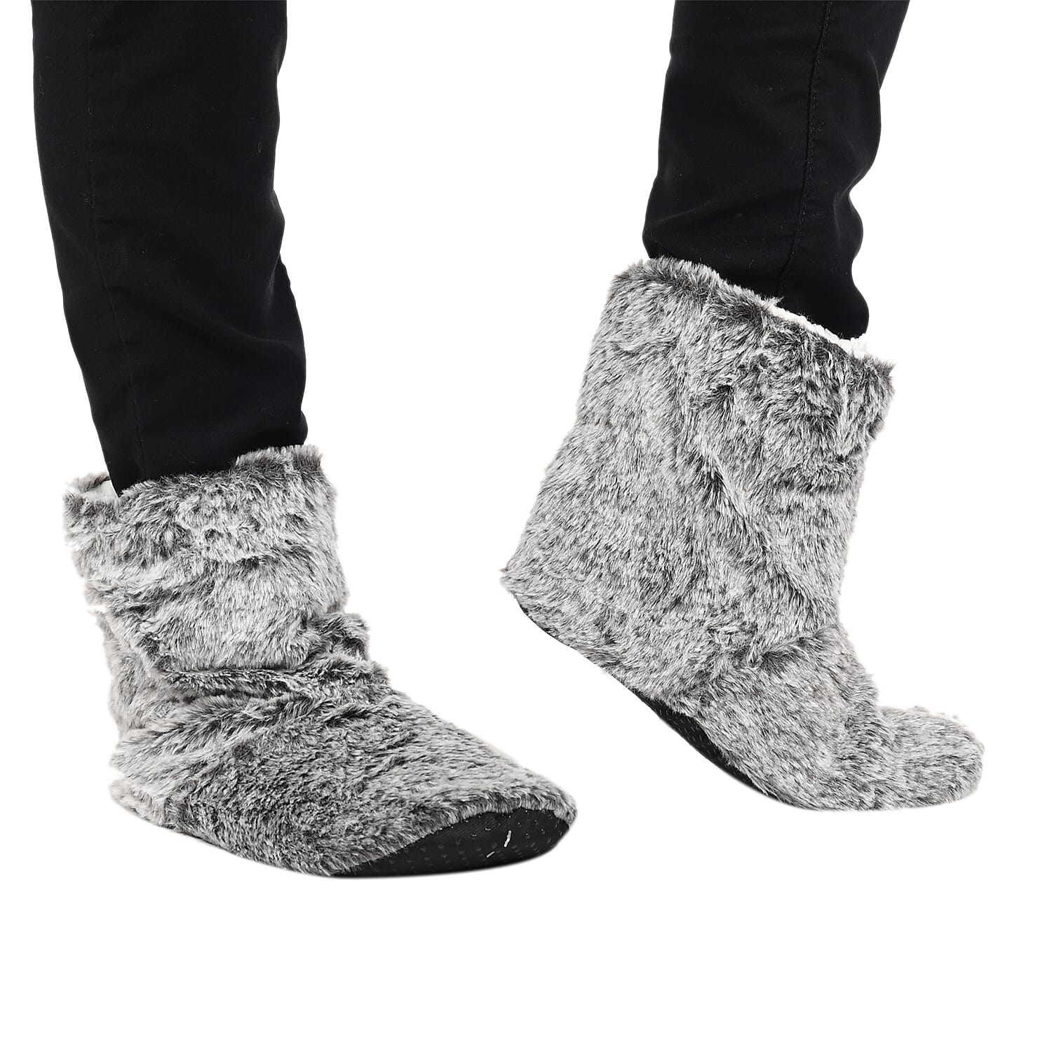 Homesmart Grey Faux Fur Sherpa Bootie Set of 2 Slippers (Women's Size 5-10)