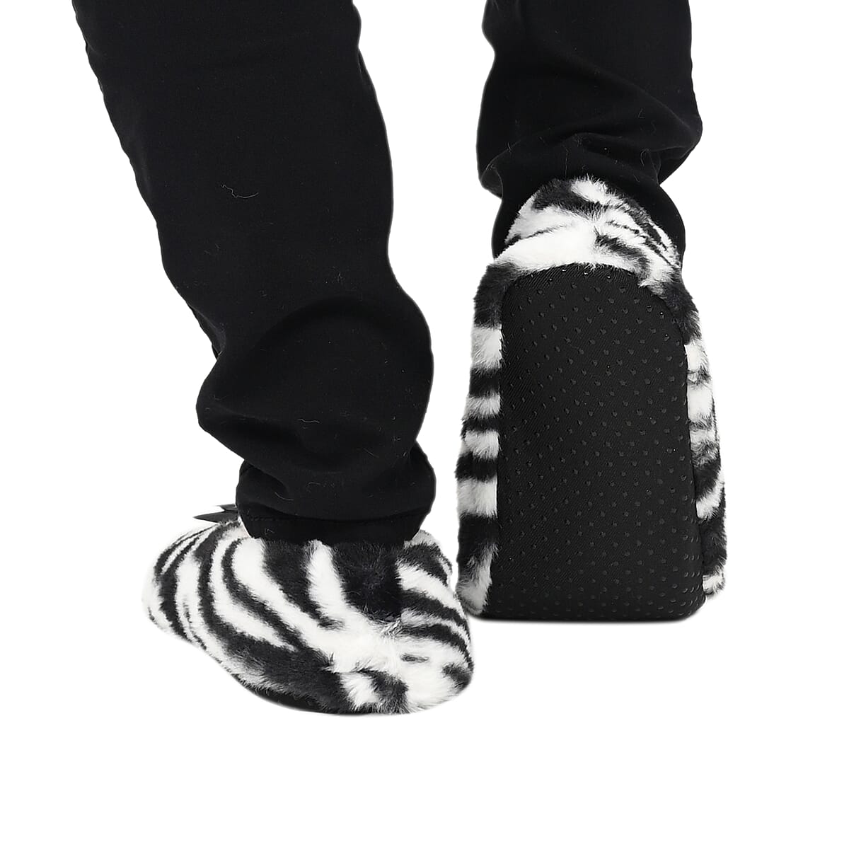 Homesmart Zebra Print Faux Fur Sherpa Bootie Set of 2 Slippers (Women's Size 5-10) image number 5