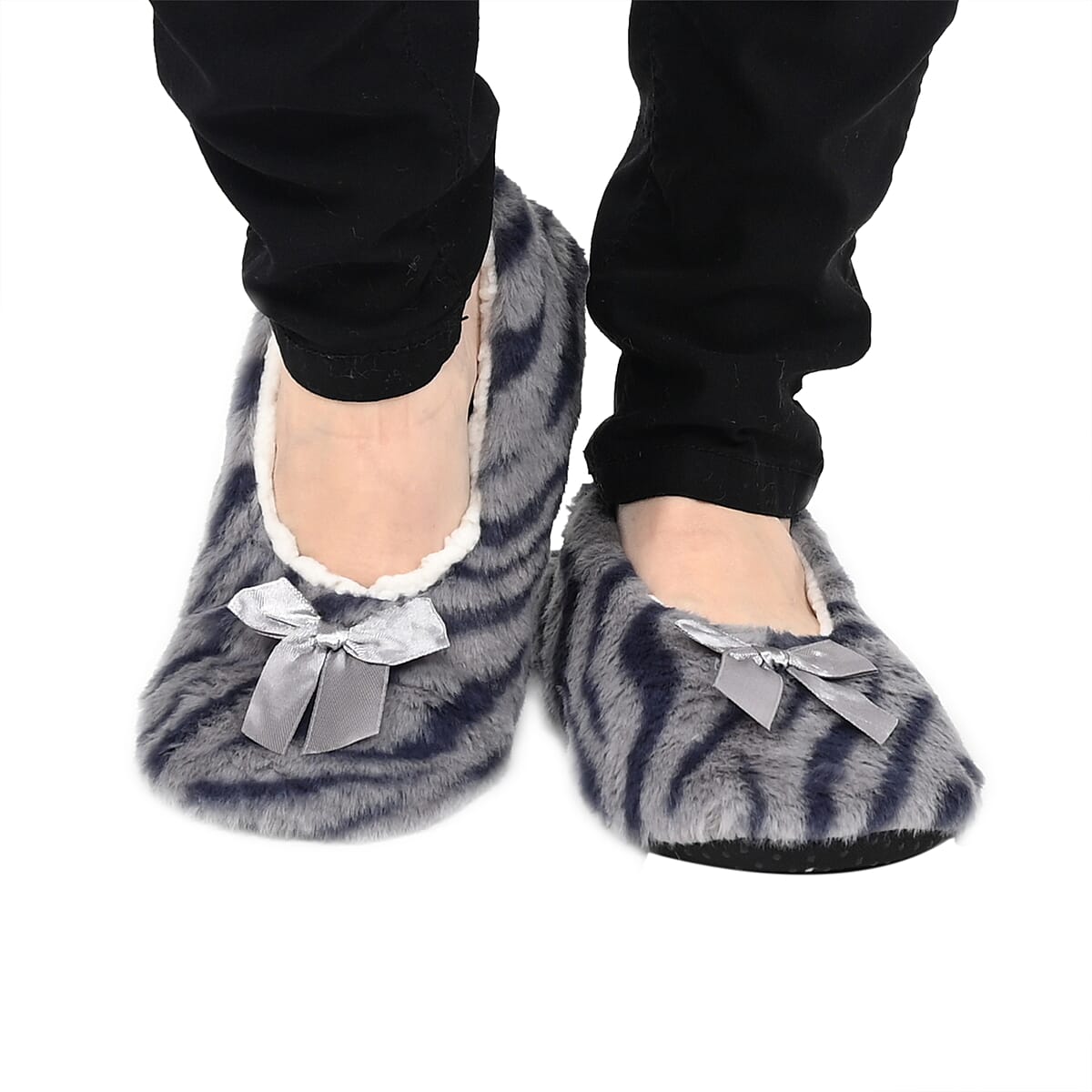 Homesmart Grey Zebra Print Faux Fur Sherpa Bootie Set of 2 Slippers (Women's Size 5-10) image number 3