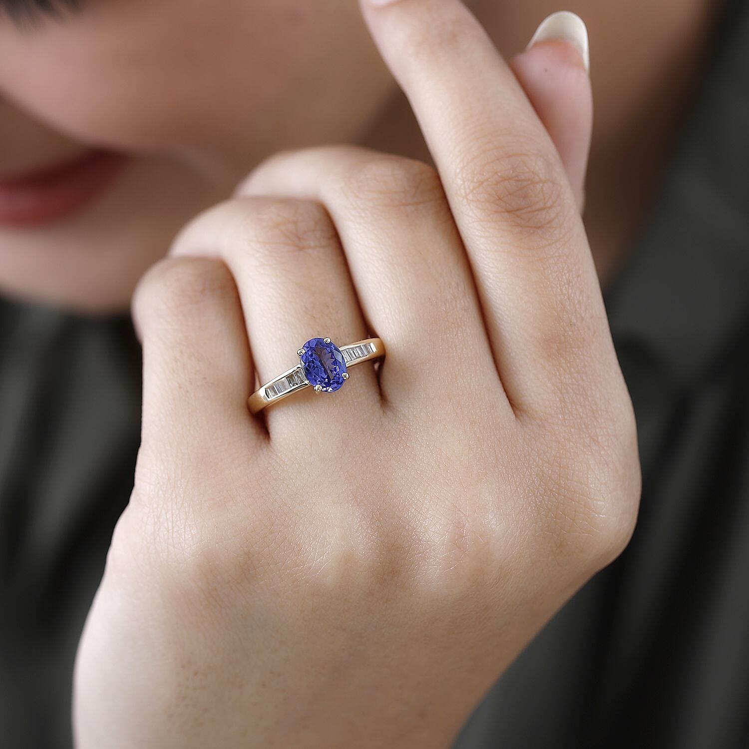 Premium Tanzanite and Diamond I2 1.50 ctw Ring in 14K Yellow Gold (Size 11.5)