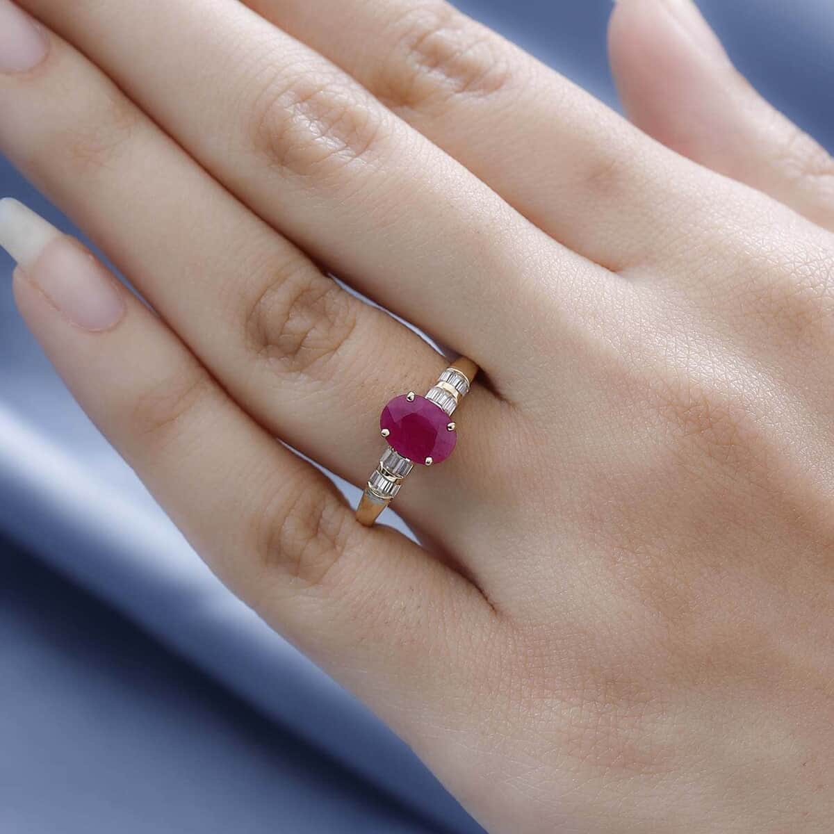 Luxoro 14K Yellow Gold AAA Mozambique Ruby and Moissanite Ring (Size 7.0) 1.70 ctw image number 2