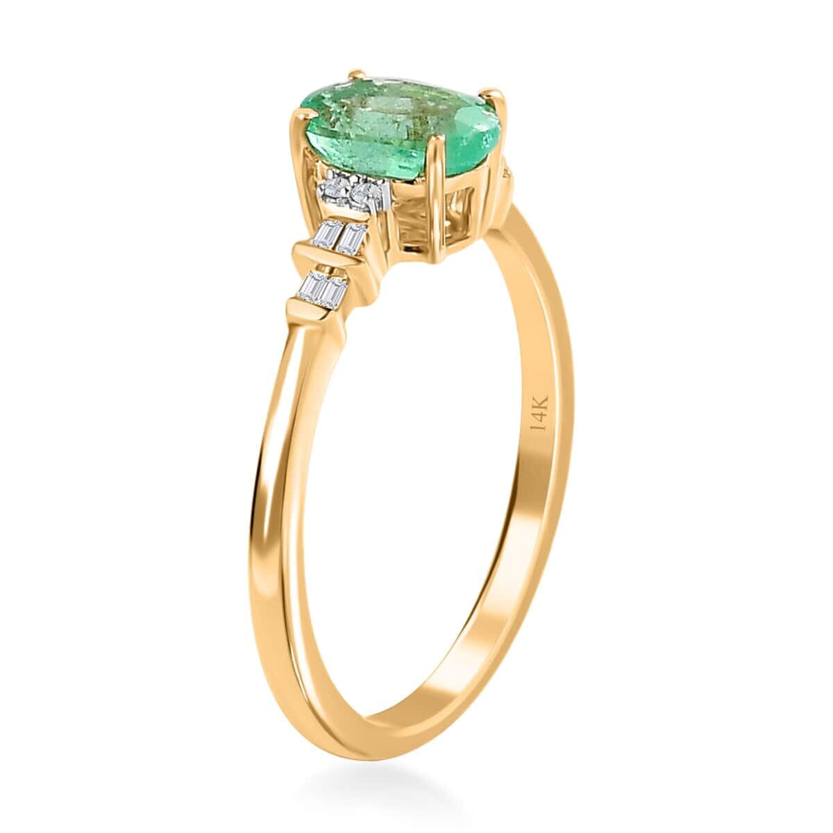 Luxoro 14K Yellow Gold AAA Boyaca Colombian Emerald and G-H I2 Diamond Ring 0.80 ctw image number 3