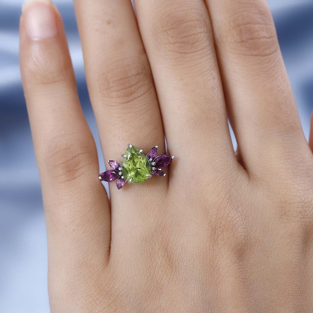 Premium Peridot and Orissa Rhodolite Garnet Ring in Rhodium Over Sterling Silver 2.90 ctw image number 2