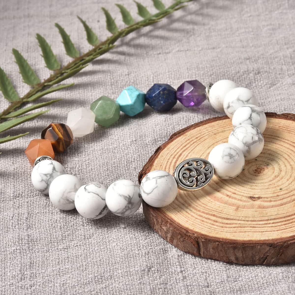 The 7 Chakras Jewelry Gift Set with White Howlite 10-12 mm, Multi Gemstone Beaded Bracelet in Silvertone (6.50 In) 122.00 ctw image number 1