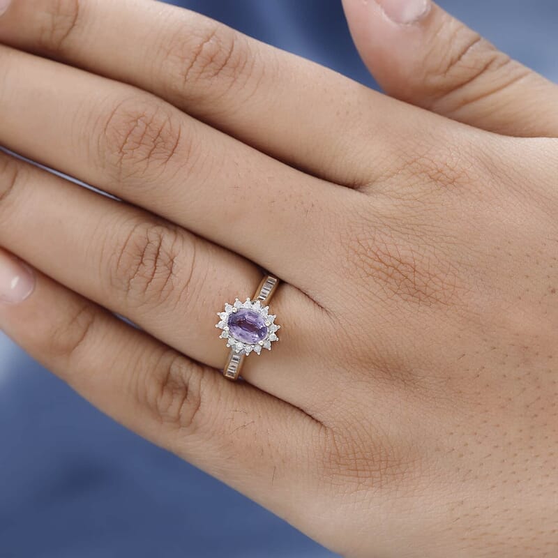Luxoro 10K Yellow Gold AAA Purple Sapphire and Diamond Halo Ring (Size 10.0) 1.15 ctw