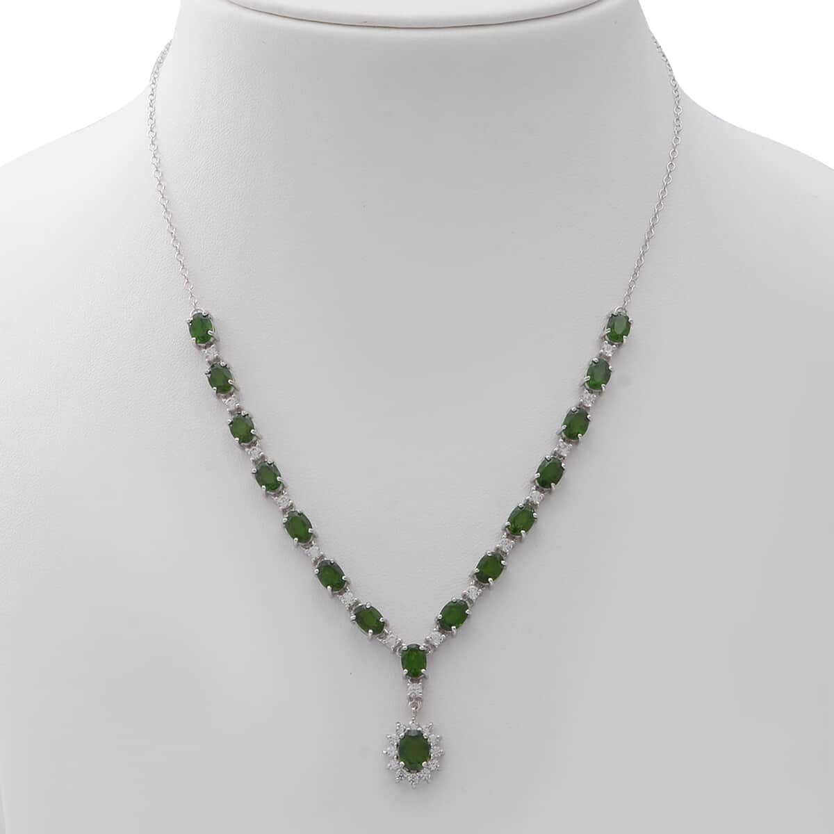 Natural Chrome Diopside and Natural White Zircon Necklace 18 Inches in Platinum Over Sterling Silver 9.40 Grams 17.75 ctw image number 1