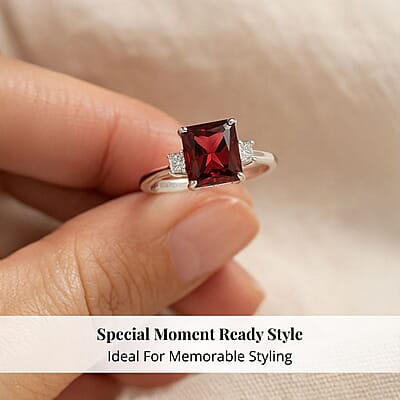 Rhapsody 950 Platinum AAAA Ouro Fino Rubellite and E-F VS White Diamond Ring (Size 6.0) 2.25 ctw
