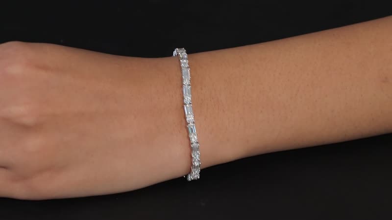Moissanite Tennis Bracelet in Platinum Over Sterling Silver (6.50 In) 7.35 ctw