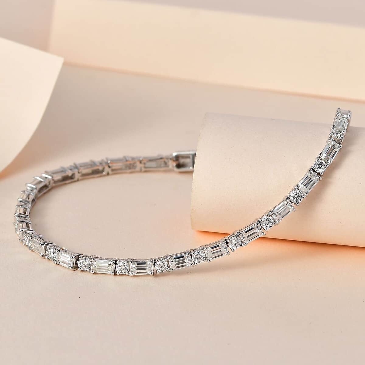 Moissanite Tennis Bracelet in Platinum Over Sterling Silver (7.25 In) 8.15 ctw image number 1