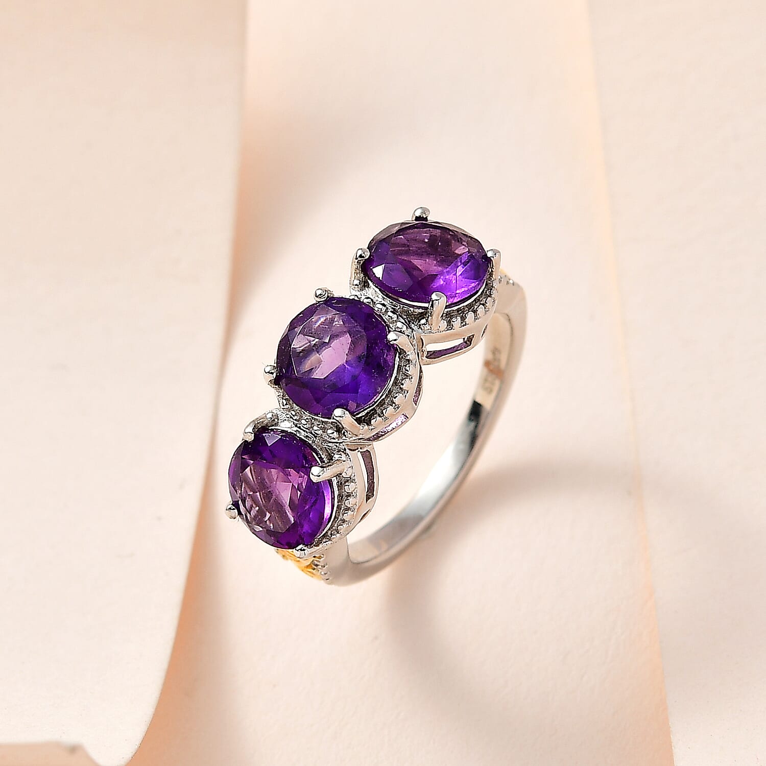 10 - Product card gallery slide 2 (10144970244379)