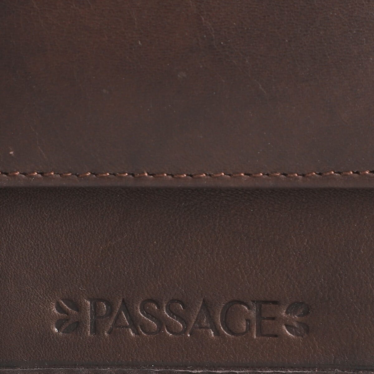 Passage Brown Genuine Leather RFID Bi-fold Men's Wallet image number 4