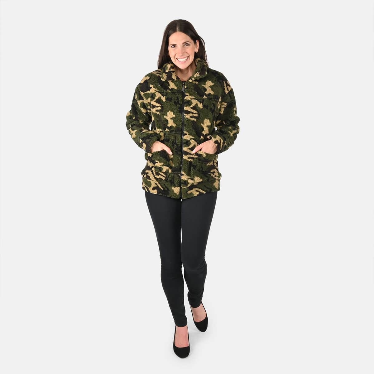 Passage Camo Green Faux Fur Coat For Women With Front Zipper - (L) image number 0